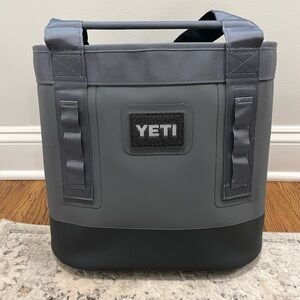 YETI Camino 20 Bag